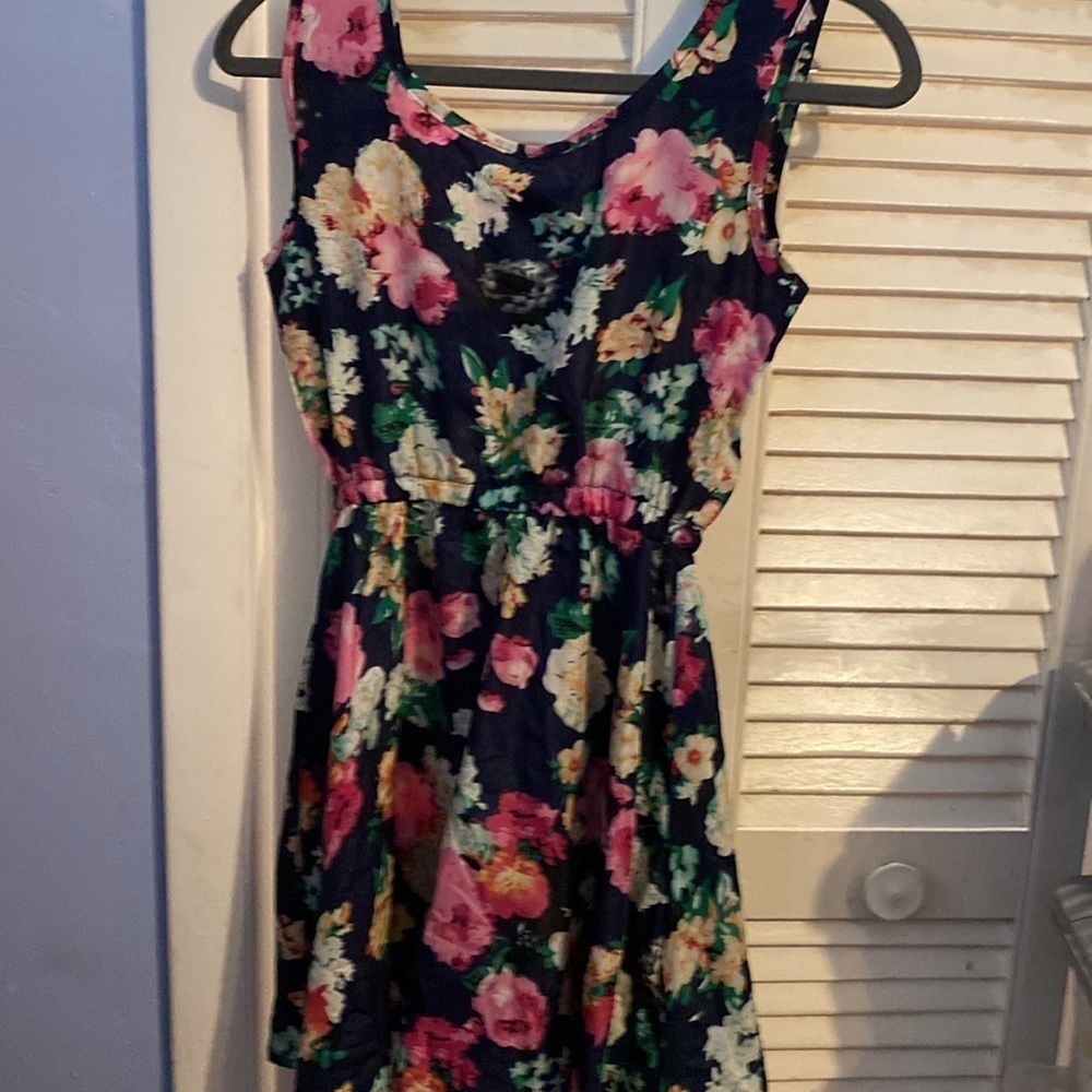Liva Girl floral short dress - Picture 7 of 7